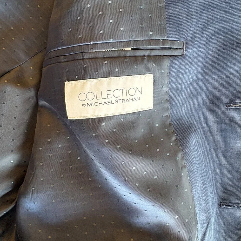 Collection by Michael Strahan Modern Fit Navy Suit